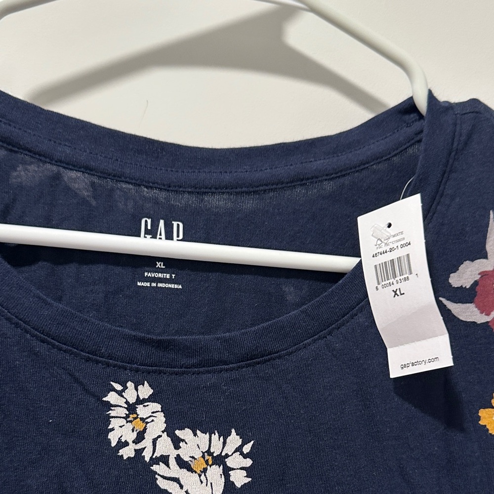 GAP Dark Blue Tee with Floral Accents